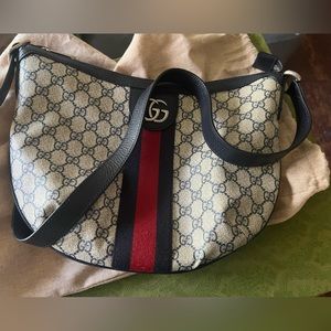 Gucci crossbody